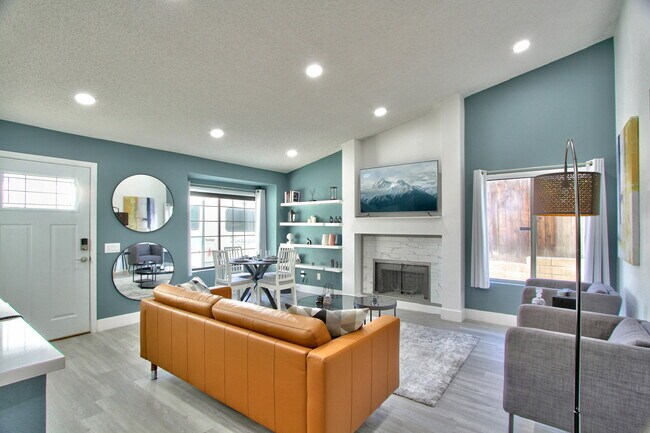 Photo - 27086 Winchester Creek Ave