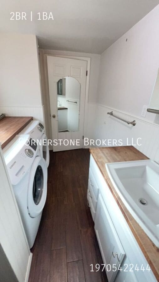 Photo - 128 Deuel St