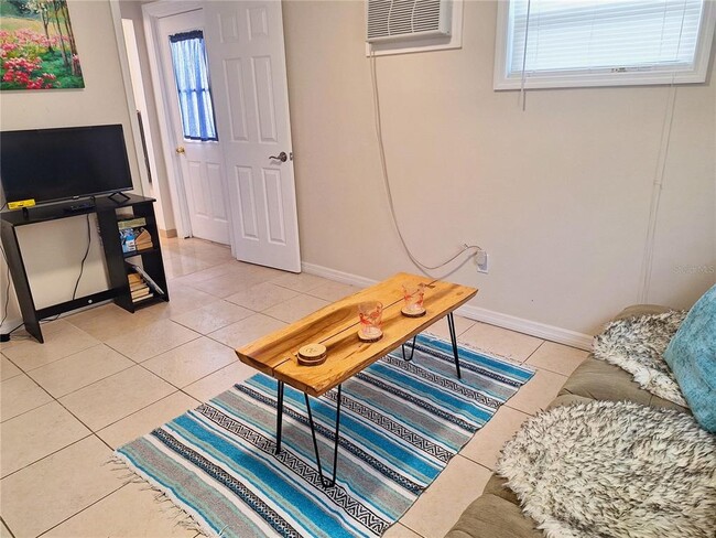 Photo - 113 174th Ave E