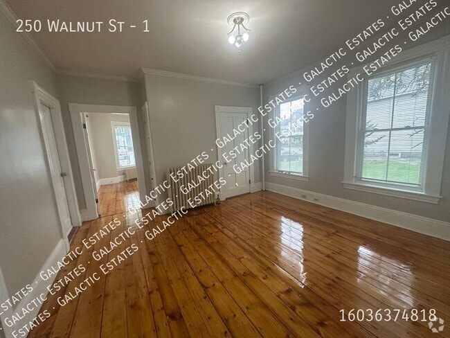 Building Photo - 250 Walnut St Unit 1 Rental