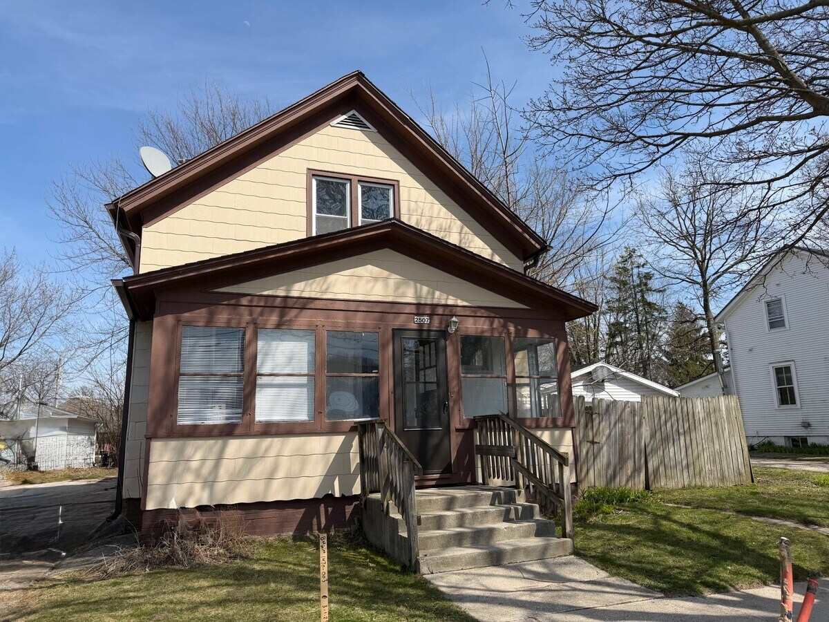 Photo - 2507 N 10th St