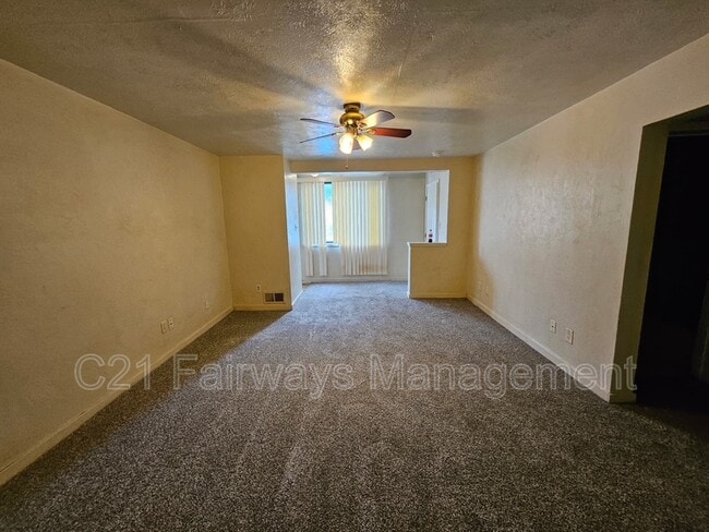 Photo - 535 3rd St