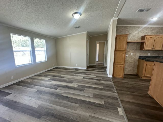 Photo - 1939 Annapolis Ave