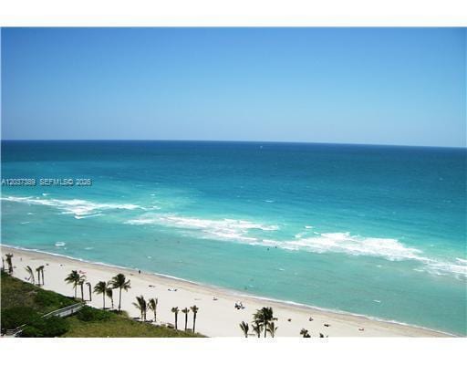 Building Photo - 1201 S Ocean Dr Unit 2404S