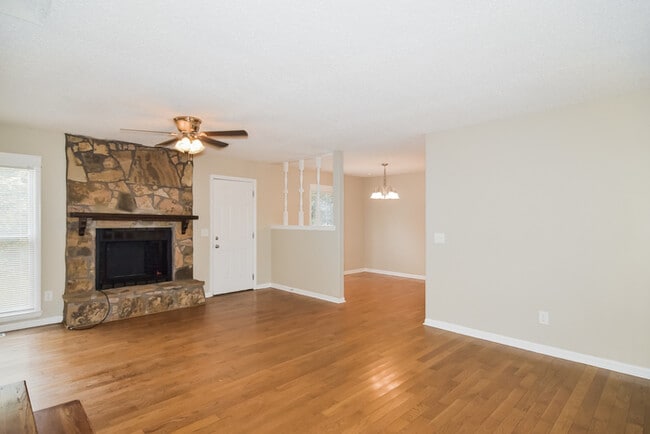Photo - 149 Oldwood Rd