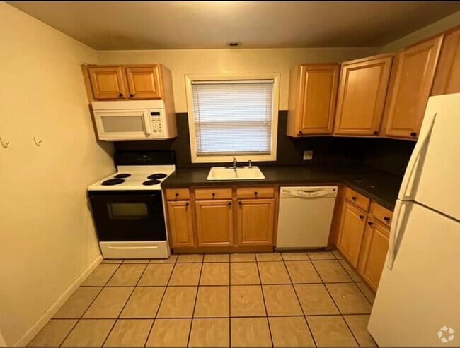Building Photo - 95 Barnett St Unit 3 Rental