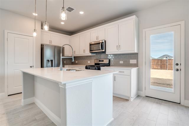 Photo - 810 Sicily Blvd