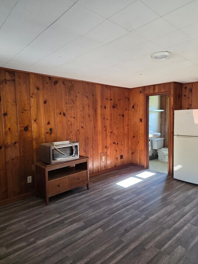 Photo - 61716 U.S. Highway 26 Unidad #7