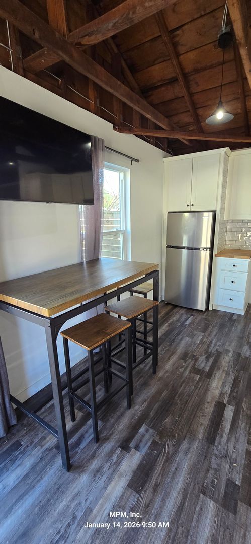 Photo - 1 bedroom 1 bath home Unit 2130 Vine St  B