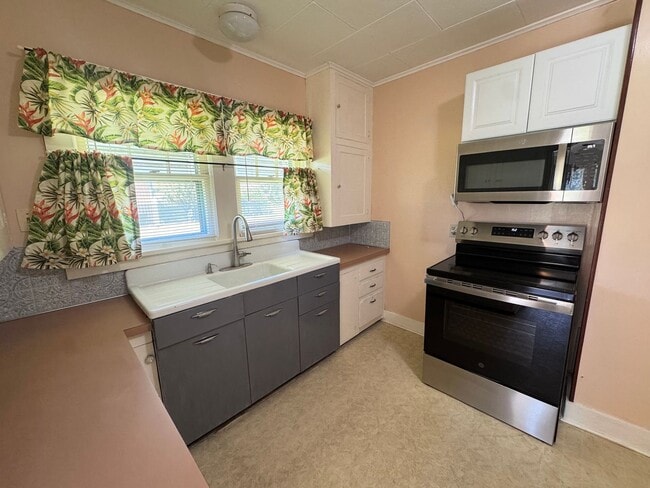 Photo - Spacious & Updated Home with Bonus Room, Large Basement, & Garage