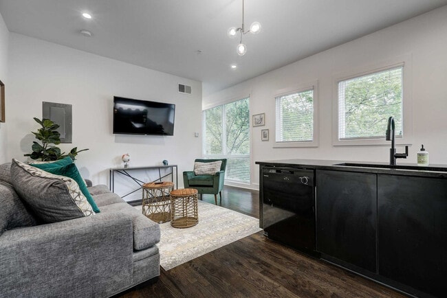 Photo - 940 Piedmont Ave NE Unidad ID1356282P