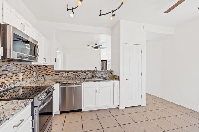 Photo - 7060 S Red Maids Dr