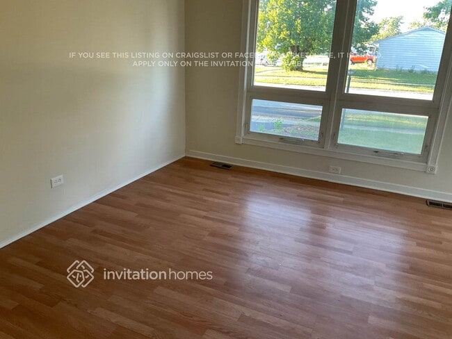 Photo - 3950 171st Pl