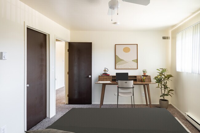 River Raisin Apartments