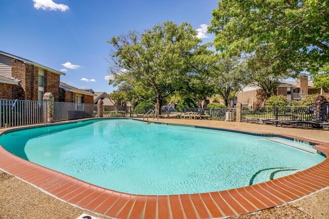 Photo - 1000 River Bend Dr Apartamento Unidad A2-0302