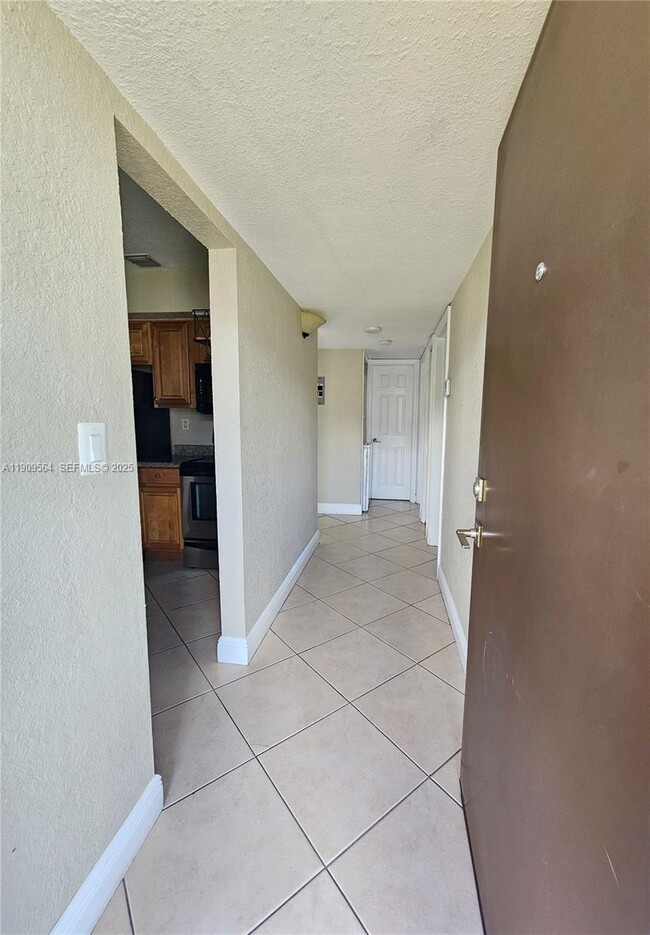 Photo - 8601 SW 94th St Unidad 224W