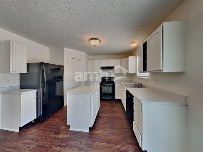 Photo - 2328 Salem Park Dr