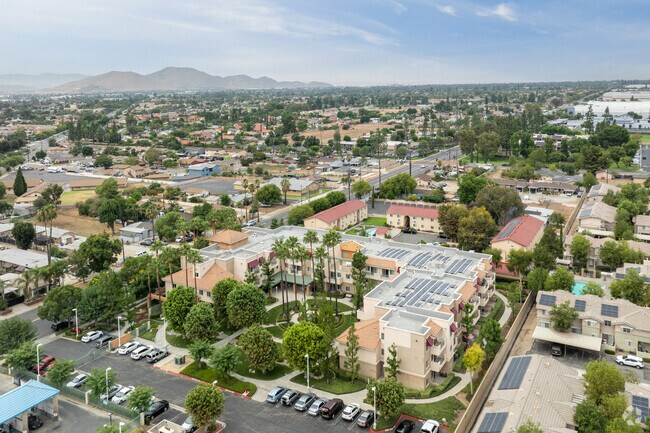 Photo - Telacu La Paz