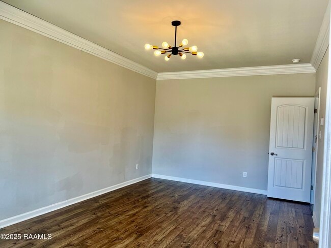 Photo - 109 Marais Ave