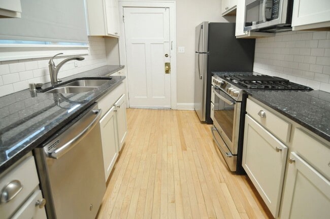 Photo - 2 Bedroom in the Vilas Neighborhood Unit 1