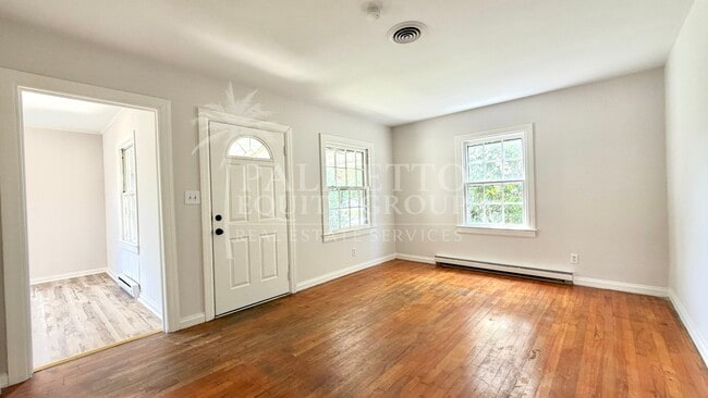 1513 Summit Ave
