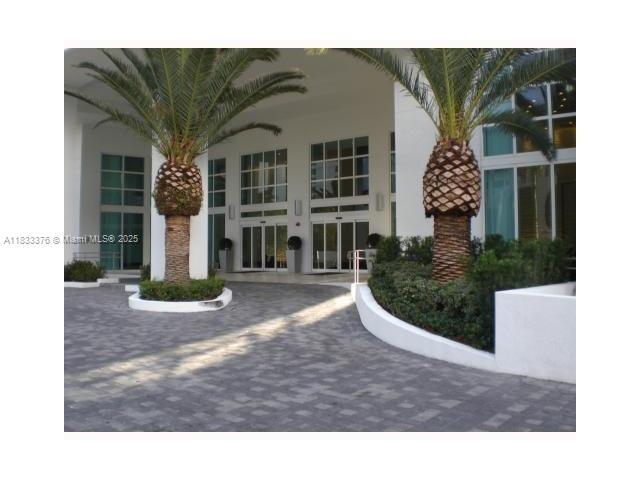 Photo - 950 Brickell Bay Dr Unidad 3006 Rental
