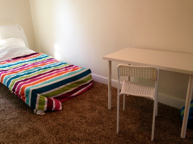 Photo - 5459 Fair Oaks St