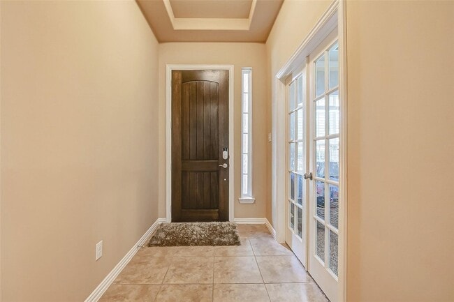 Photo - 623 Orlandis Ln