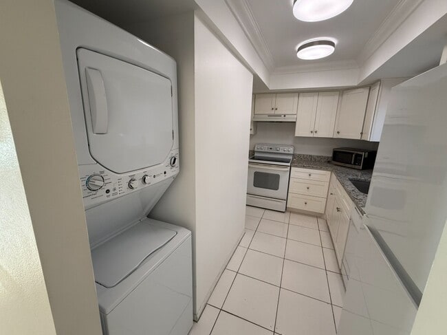 Photo - 1204 Spanish Cay Ln