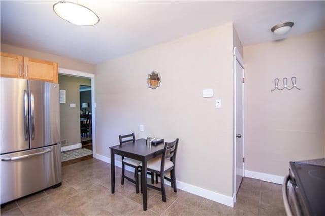 Photo - 425 Greenacre Blvd