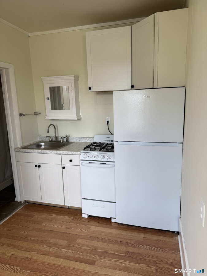 Photo - 131 W Main St