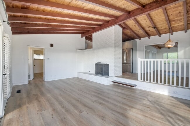 Photo - 766 Marsolan Ave