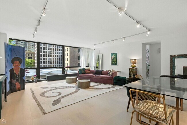 Photo - 900 N Lake Shore Dr Unit 410