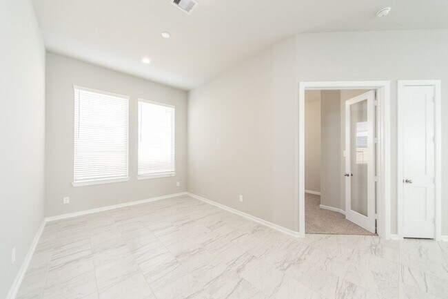 Photo - 2131 Wisteria Cove Dr