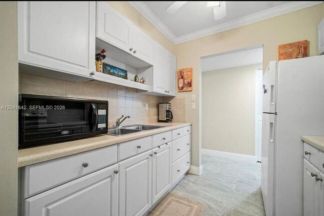 Photo - 250 NE 20th St Unit 3030