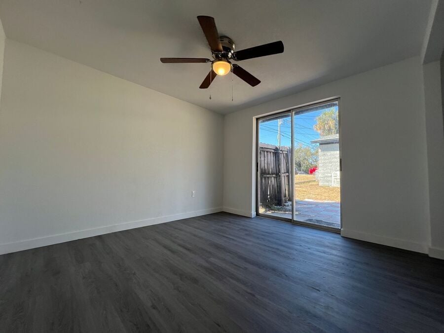 Photo - 9316 Grandfield Rd Unidad A