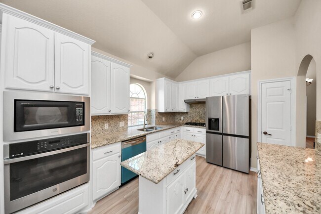 Photo - 10007 Adobe Dr