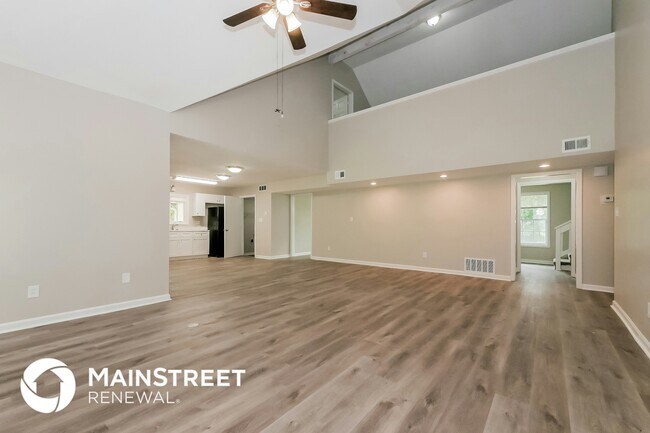 Photo - 2242 Marion Ln