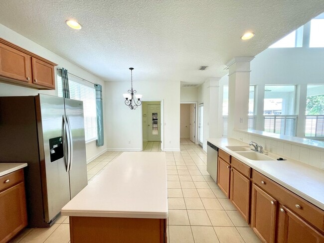 Photo - GREAT SPACIOUS 2 STORY HOME IN AVALON PARK in EAST ORLANDO