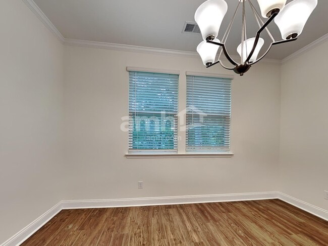 Photo - 145 Sweet Gum Dr