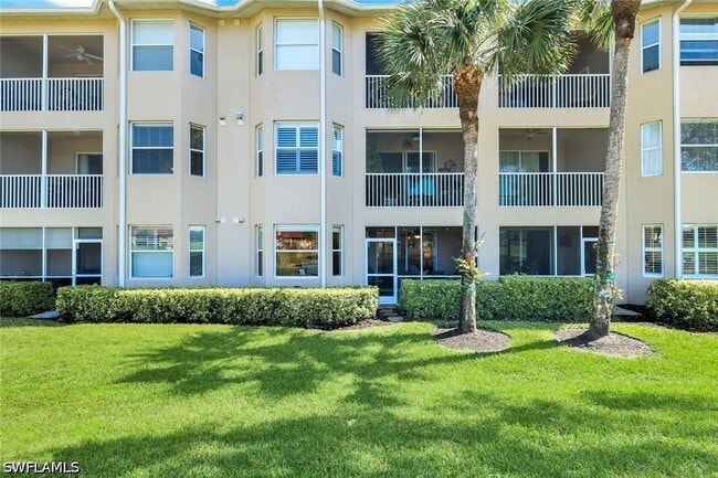 Building Photo - 2690 Cypress Trace Cir Unit 3212