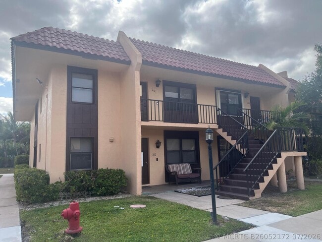 Building Photo - 5975 Forest Hill Blvd Unit 201
