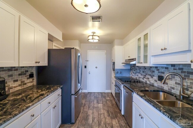 Photo - 825 Bayshore Dr Unit 1006