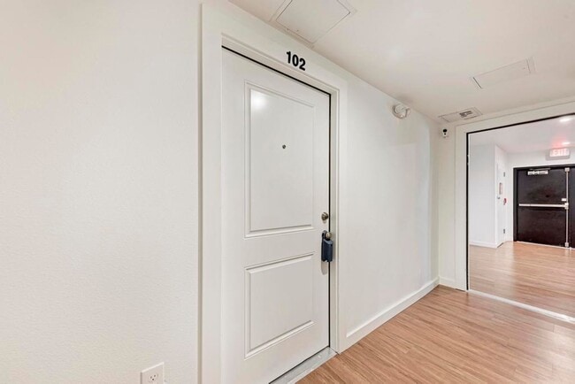 Photo - Park Avenue 102 Unidad 102