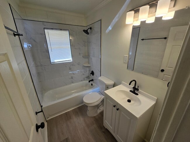 782 Terminal Ct