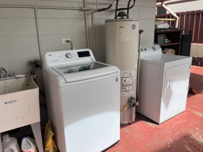 Photo - 1238 Rycroft St Unit Apt C