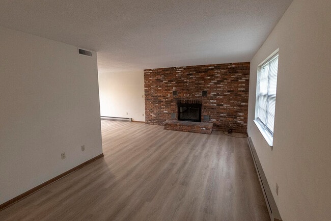 Photo - 1003 Canterbury Dr