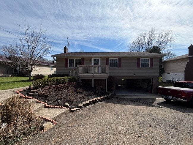 Building Photo - Goodyear Heights Gem with Fireplace, Attached Garage & Massive Backyard