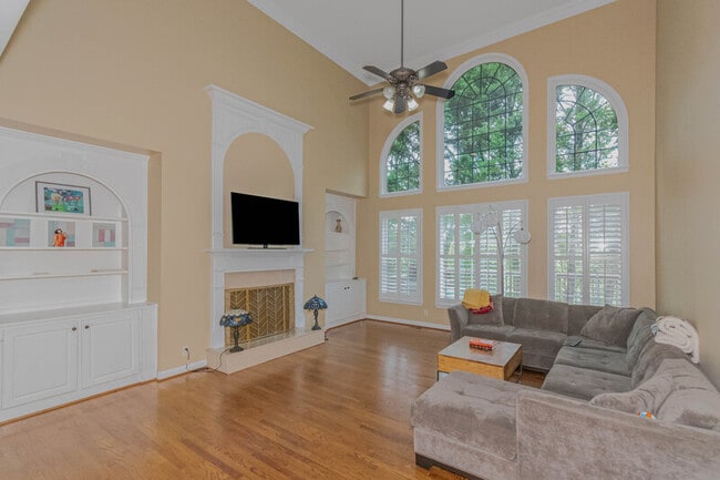 Photo - 1450 Hillcrest Heights