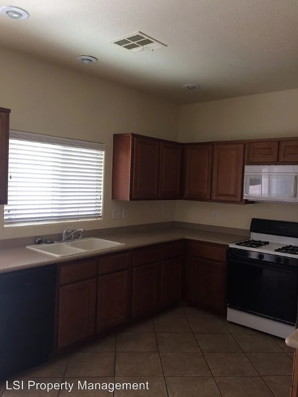 Photo - 8955 Mossy Hollow Ave